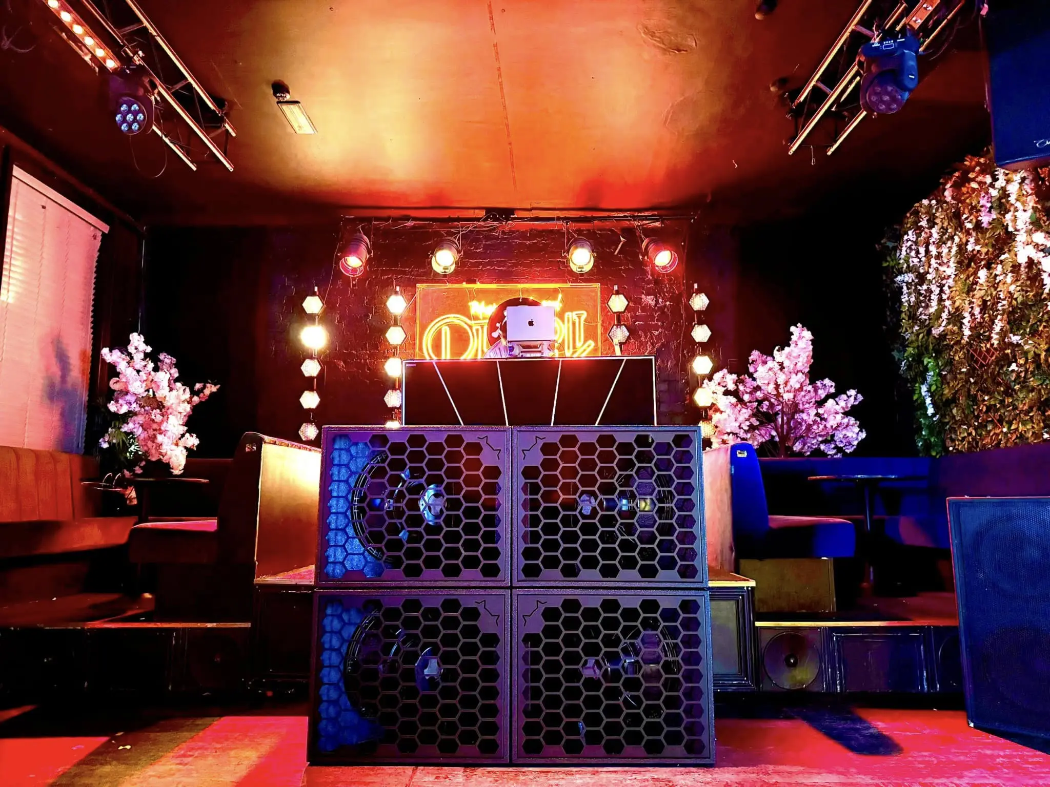 Lancashire PA Hire, MM Acoustics, Preston, Blackburn, Burley, Hire A PA in Lancashire